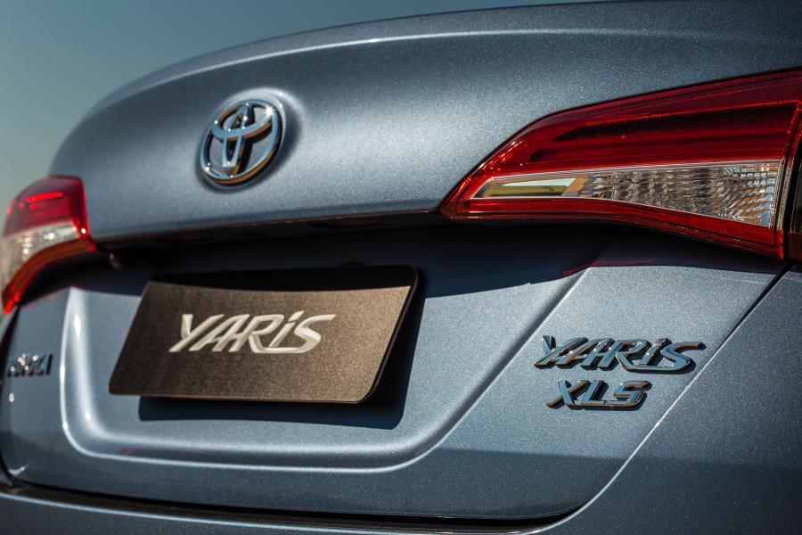 Детали экстерьера Toyota Yaris XLS Sedan 2018 года  (LA) (фото 14 из 24)